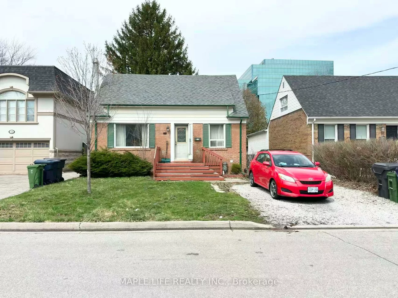 16, Lyndale, Willowdale East, Toronto