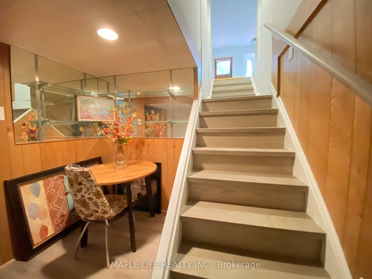 16, Lyndale, Willowdale East, Toronto