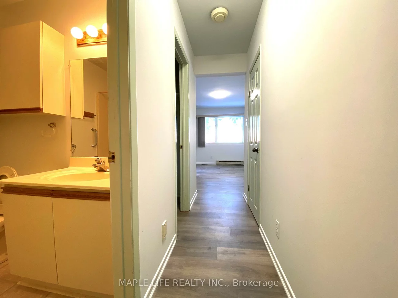 16, Lyndale, Willowdale East, Toronto