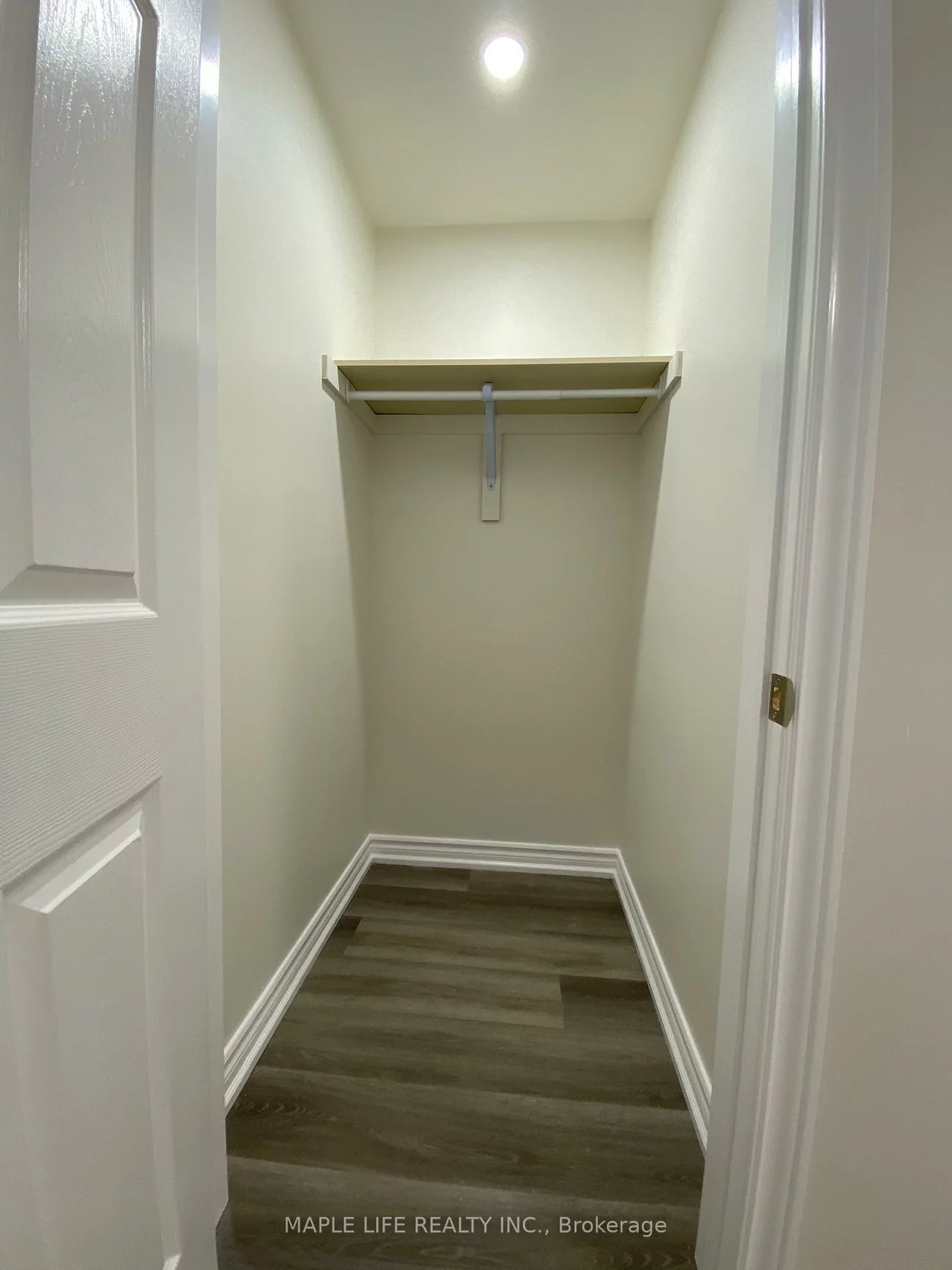 16, Lyndale, Willowdale East, Toronto