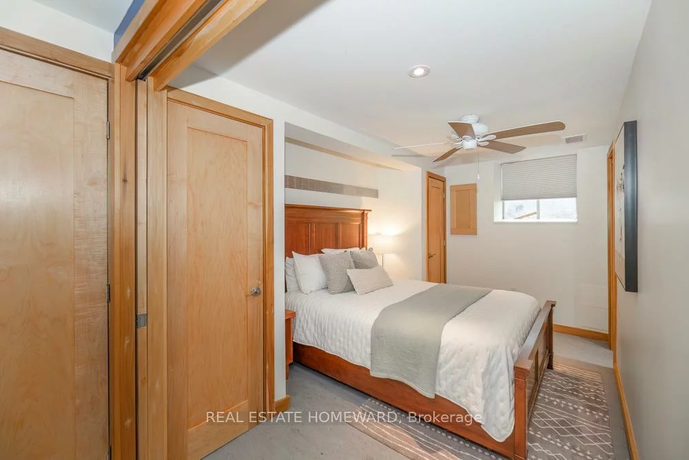 136, Spruce, Cabbagetown-South St. James Town, Toronto