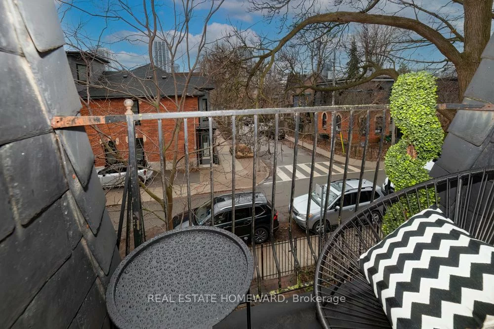 136, Spruce, Cabbagetown-South St. James Town, Toronto