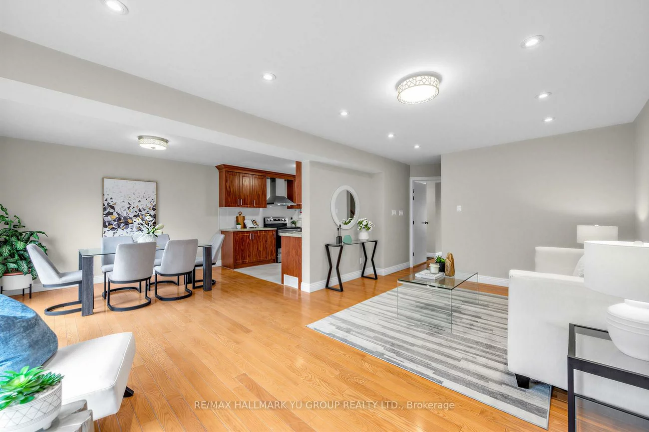 9, Clydesdale, Pleasant View, Toronto