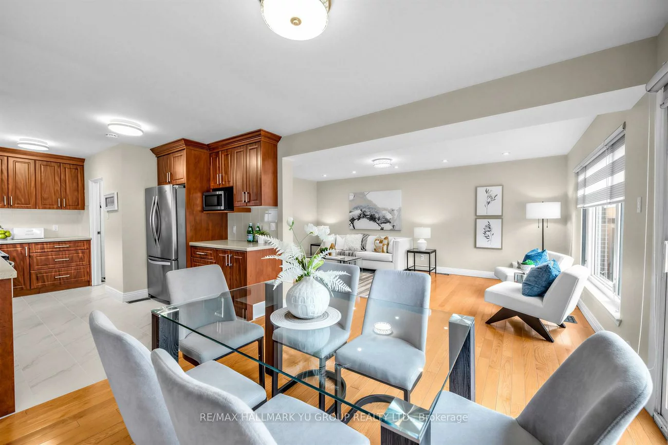 9, Clydesdale, Pleasant View, Toronto