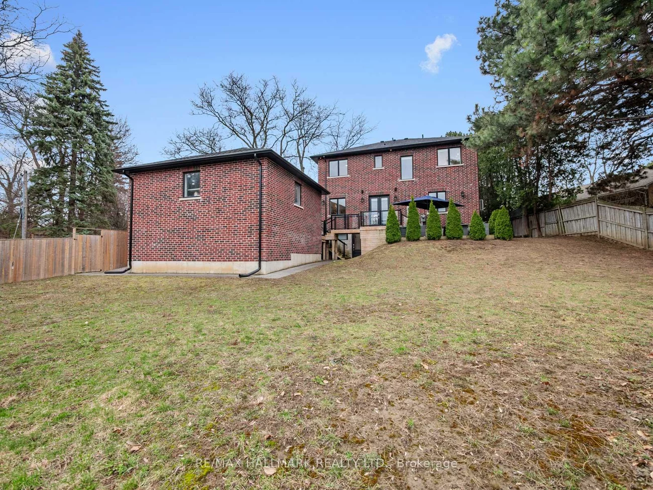 48, Paperbirch, Banbury-Don Mills, Toronto