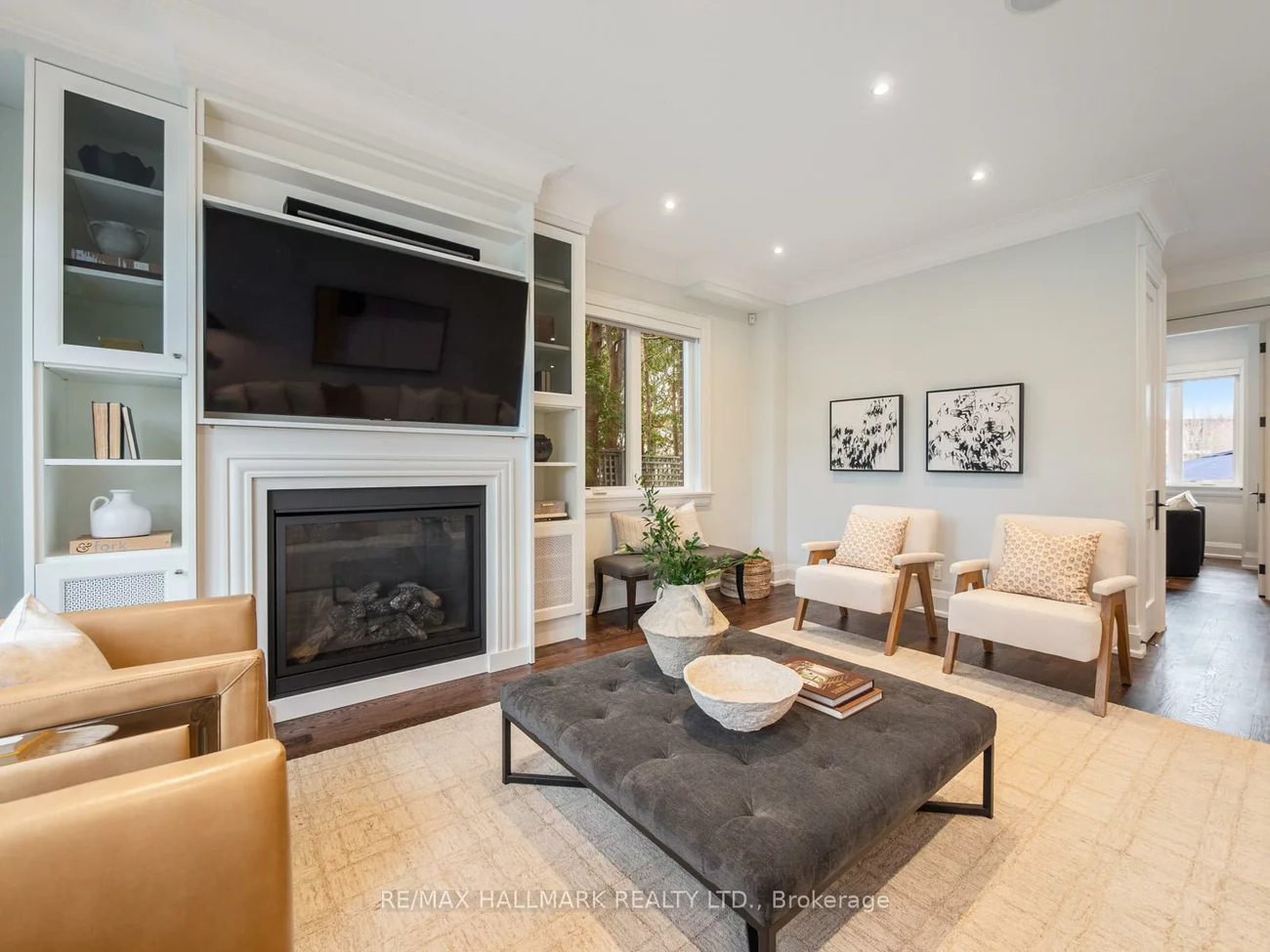 48, Paperbirch, Banbury-Don Mills, Toronto