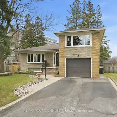 22, Marathon, Newtonbrook West, Toronto