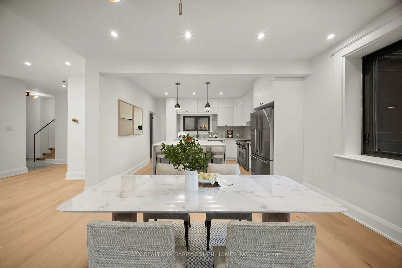 231, Macpherson, Casa Loma, Toronto