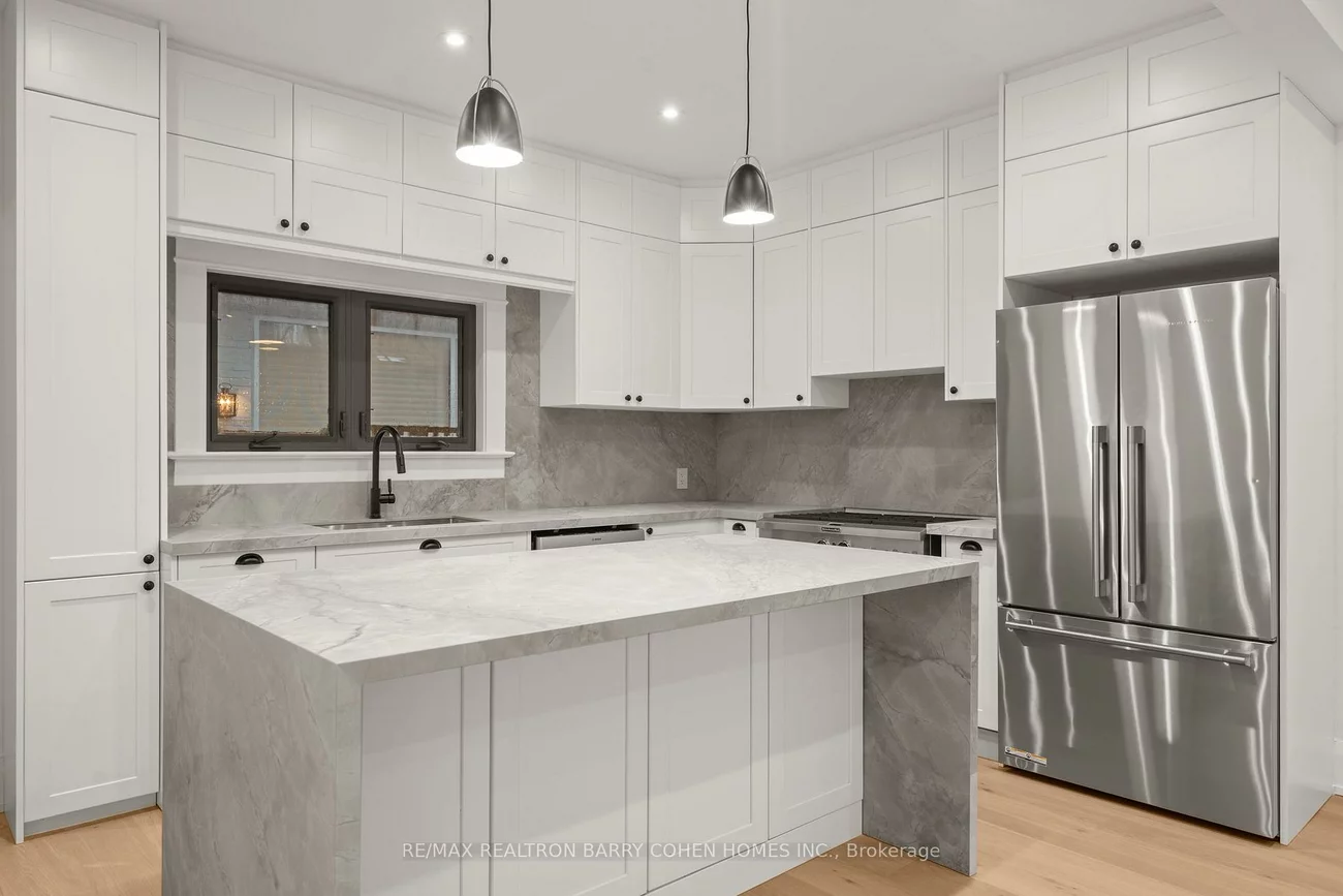 231, Macpherson, Casa Loma, Toronto