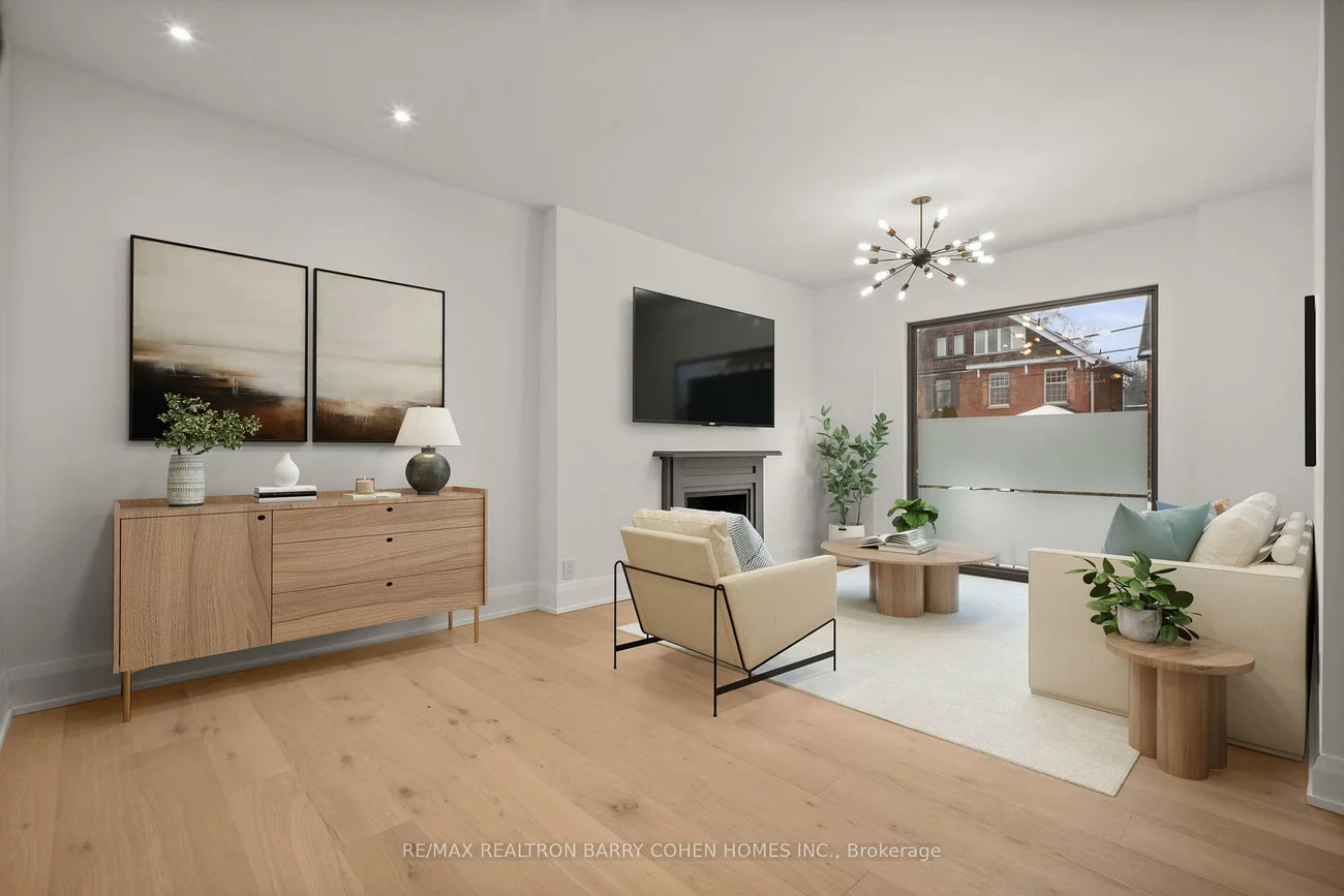 231, Macpherson, Casa Loma, Toronto