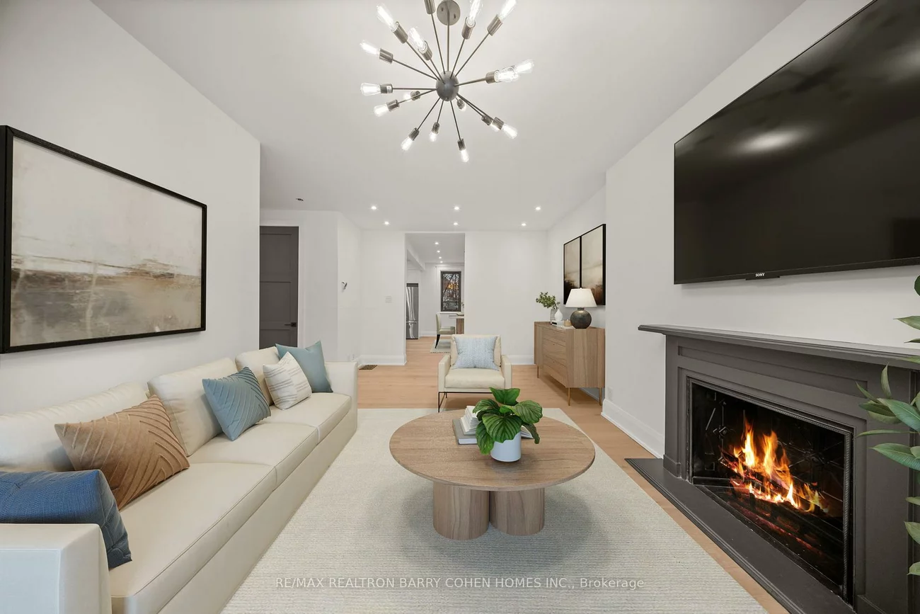 231, Macpherson, Casa Loma, Toronto