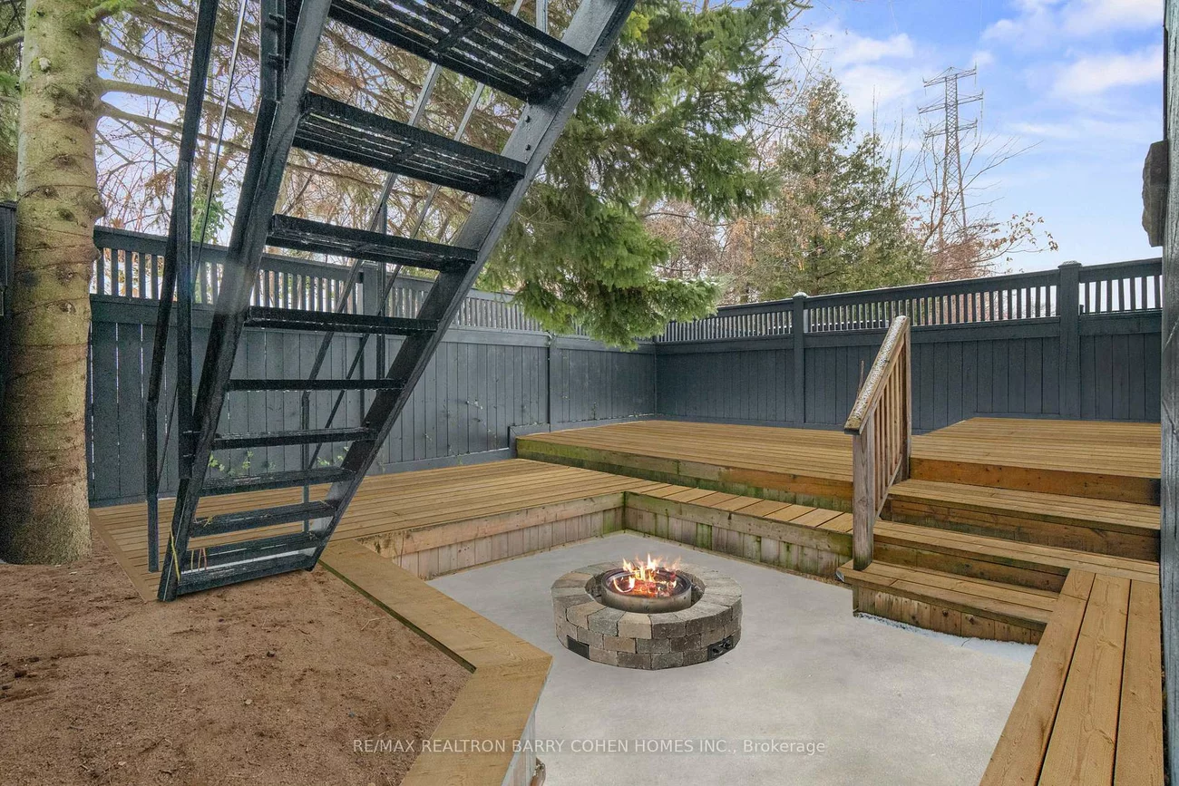 231, Macpherson, Casa Loma, Toronto