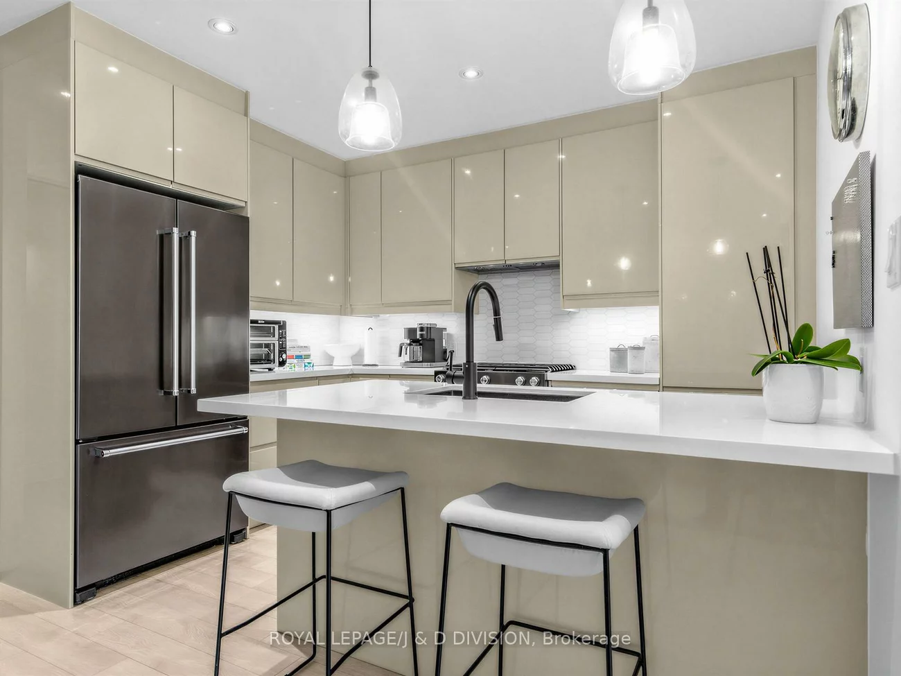 23, Latimer, Lawrence Park South, Toronto