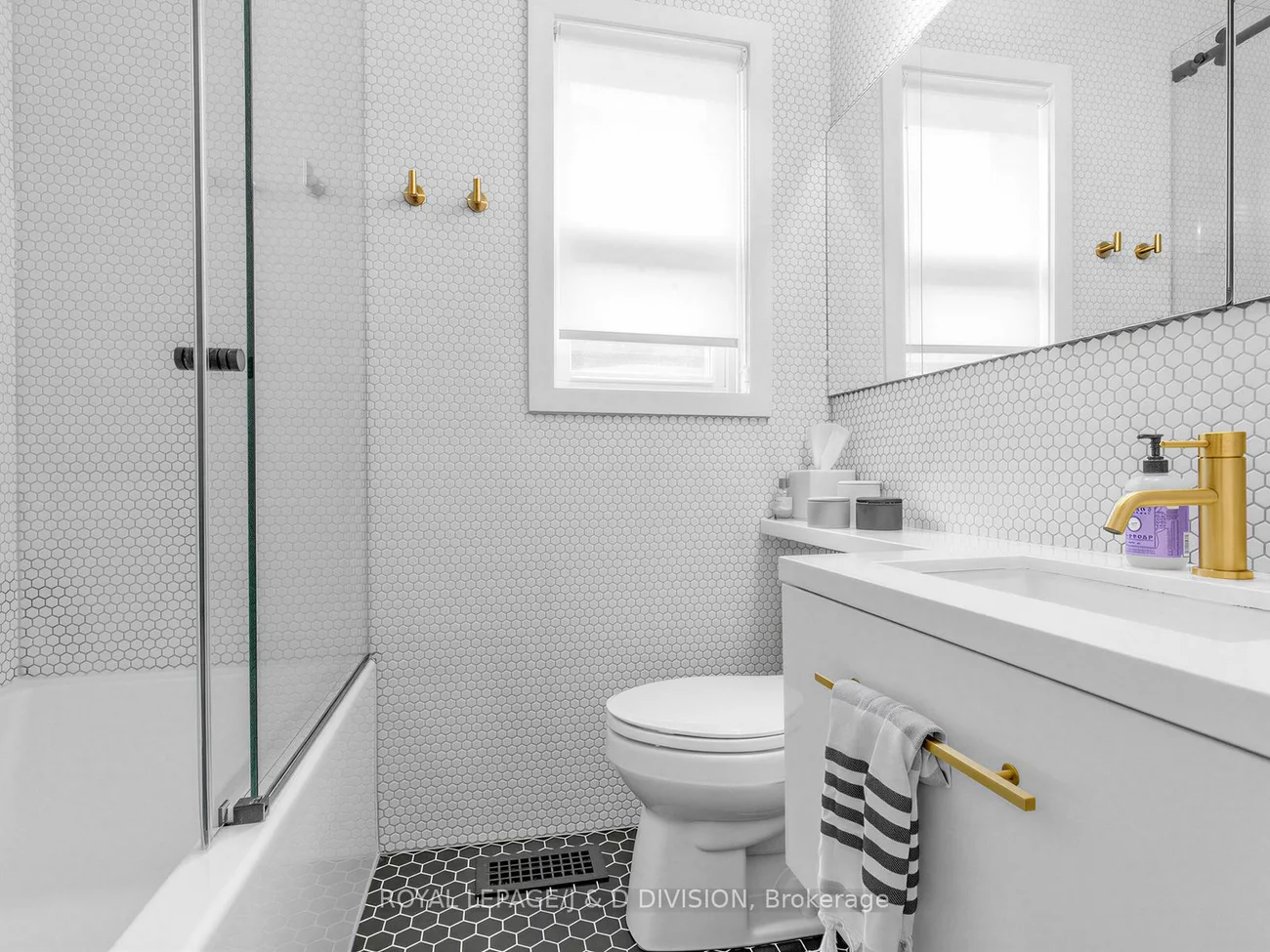 23, Latimer, Lawrence Park South, Toronto