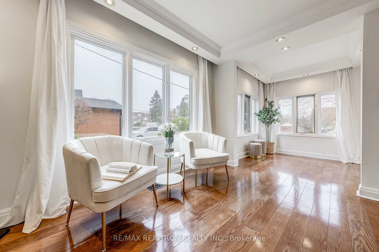 188, Maplehurst, Willowdale East, Toronto