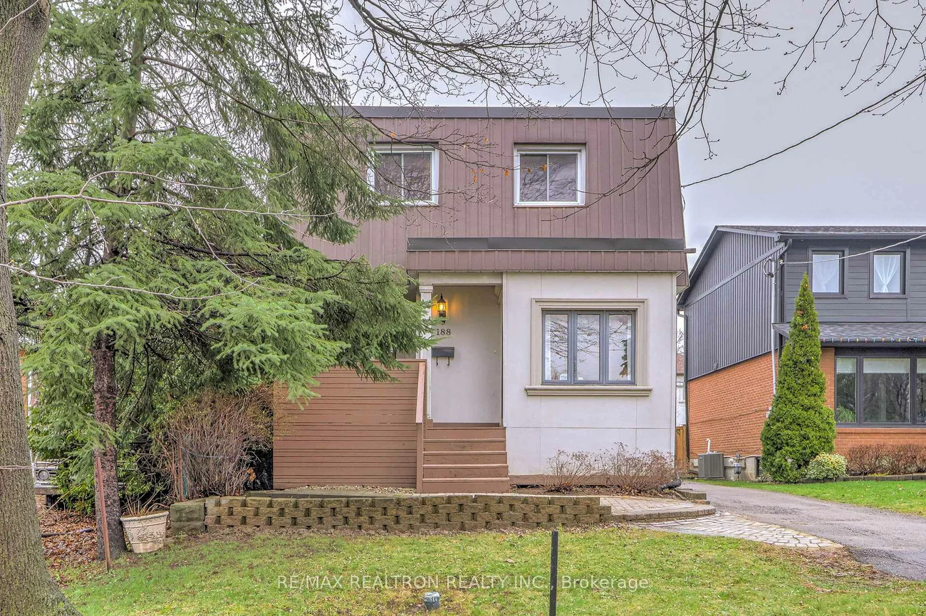 188, Maplehurst, Willowdale East, Toronto