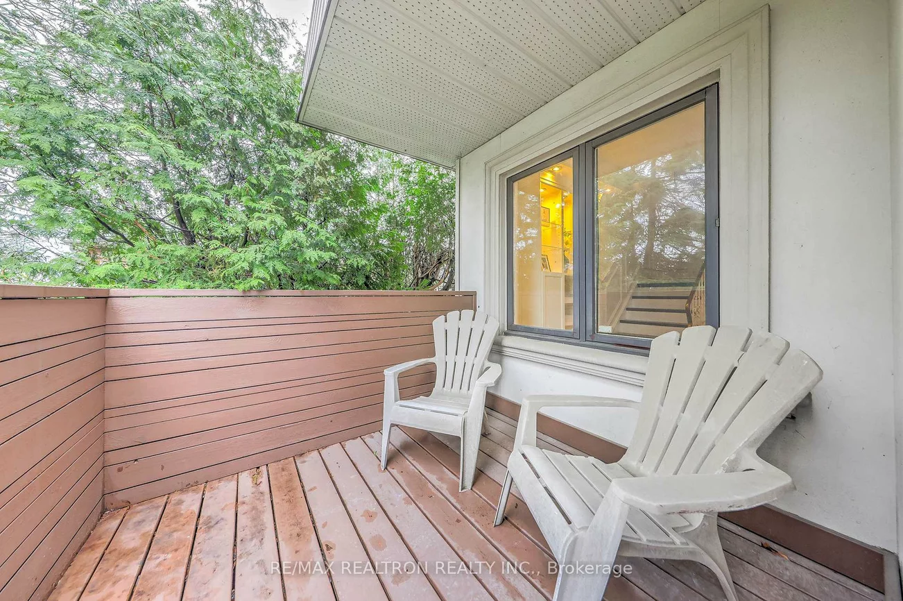 188, Maplehurst, Willowdale East, Toronto