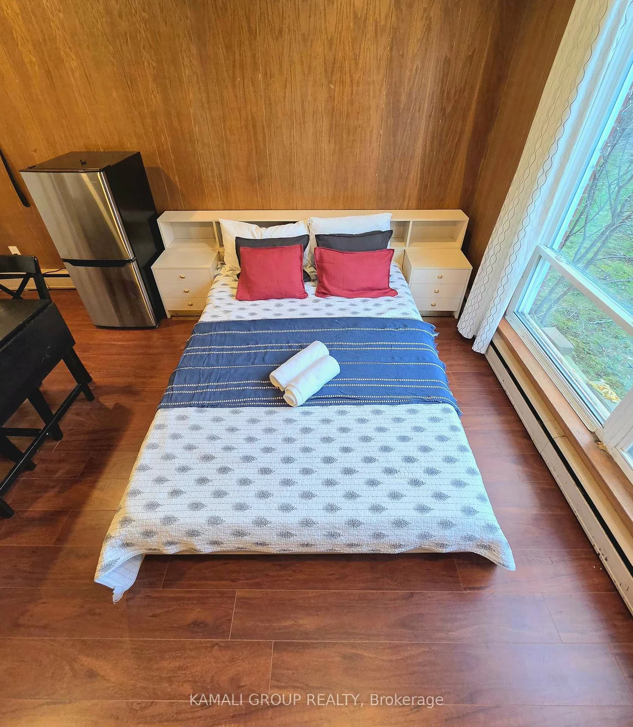 66, Hawksbury, Bayview Village, Toronto