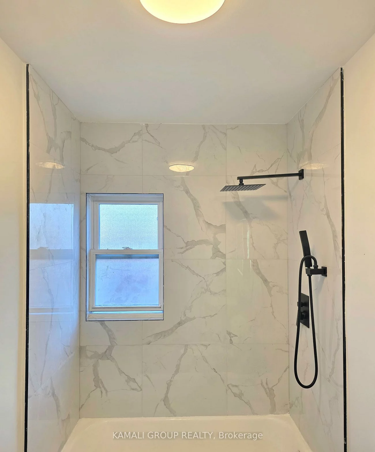 66, Hawksbury, Bayview Village, Toronto