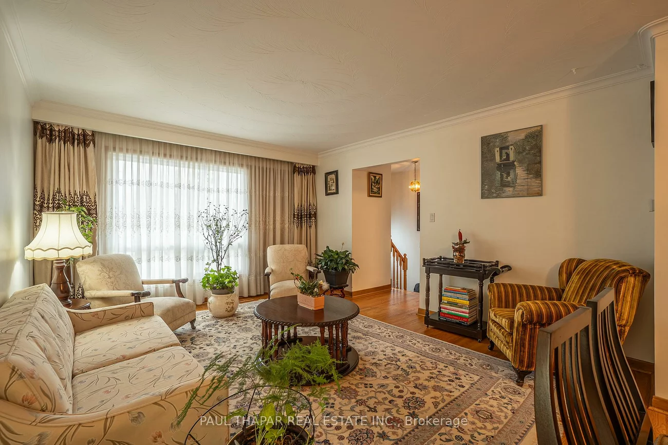 10, Castlebury, Bayview Woods-Steeles, Toronto