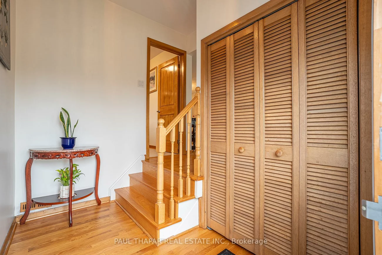 10, Castlebury, Bayview Woods-Steeles, Toronto