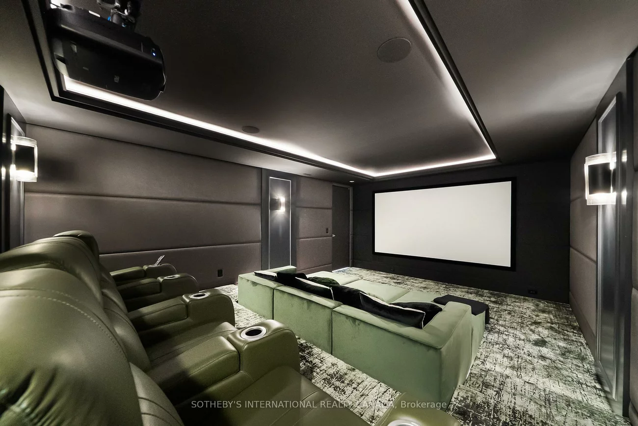 106, Glenayr, Forest Hill South, Toronto