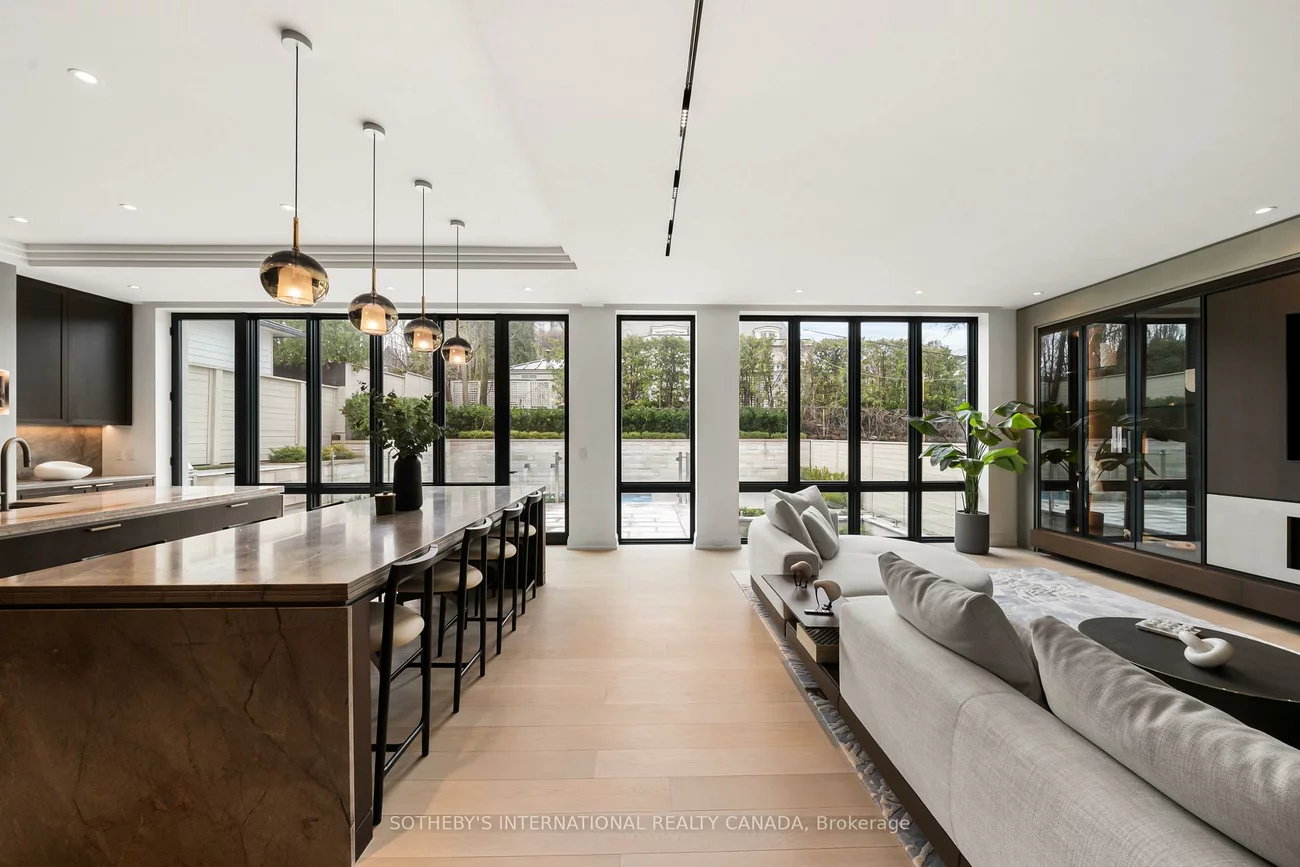 106, Glenayr, Forest Hill South, Toronto