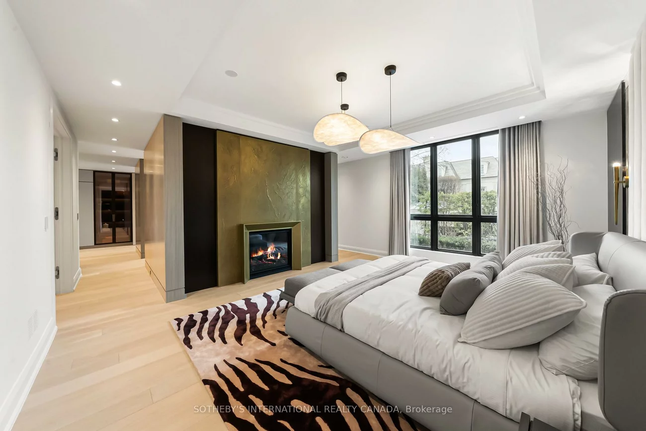 106, Glenayr, Forest Hill South, Toronto