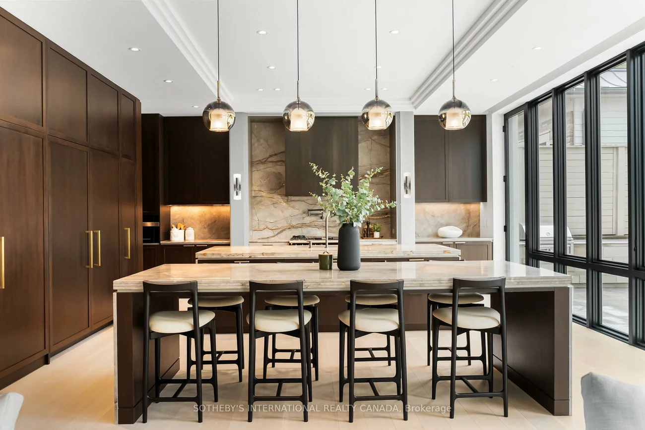 106, Glenayr, Forest Hill South, Toronto