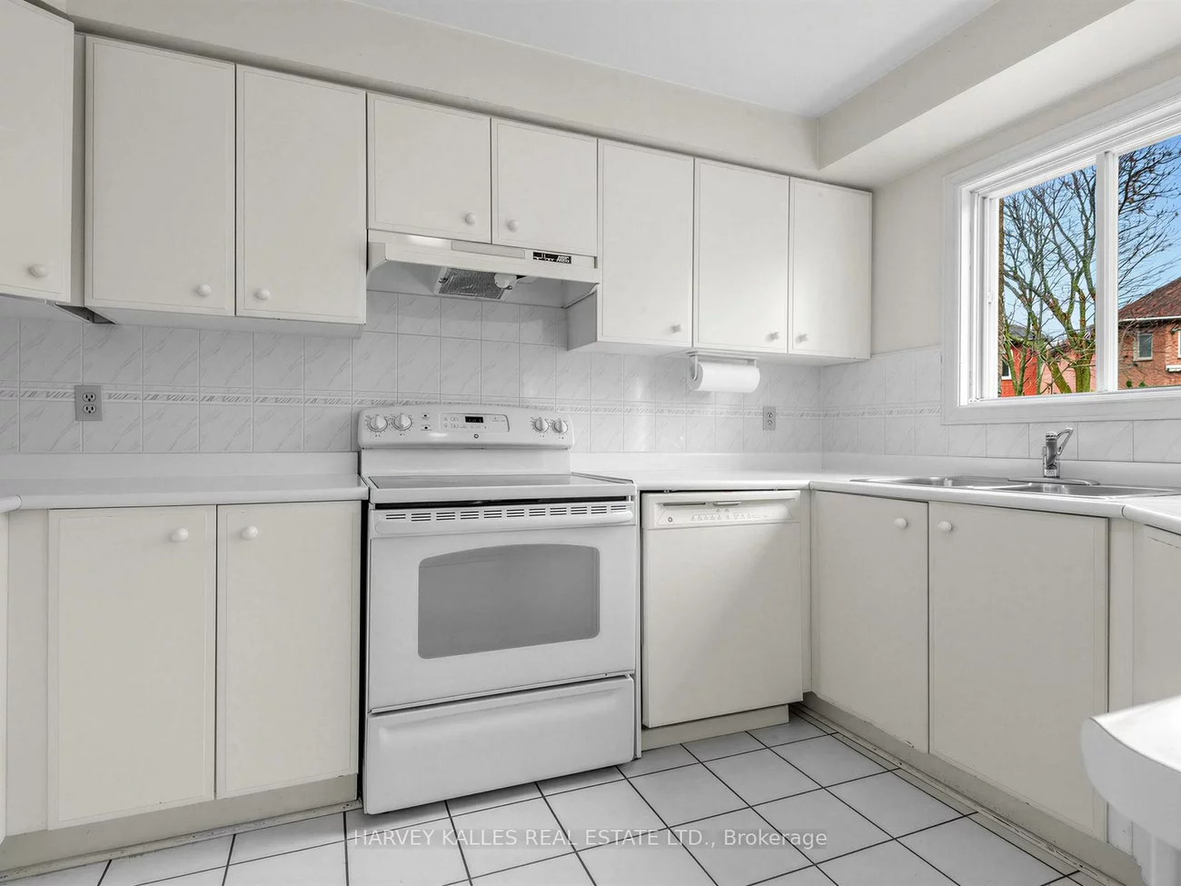 82, Bowring, Clanton Park, Toronto