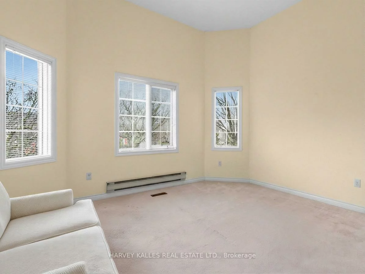 82, Bowring, Clanton Park, Toronto