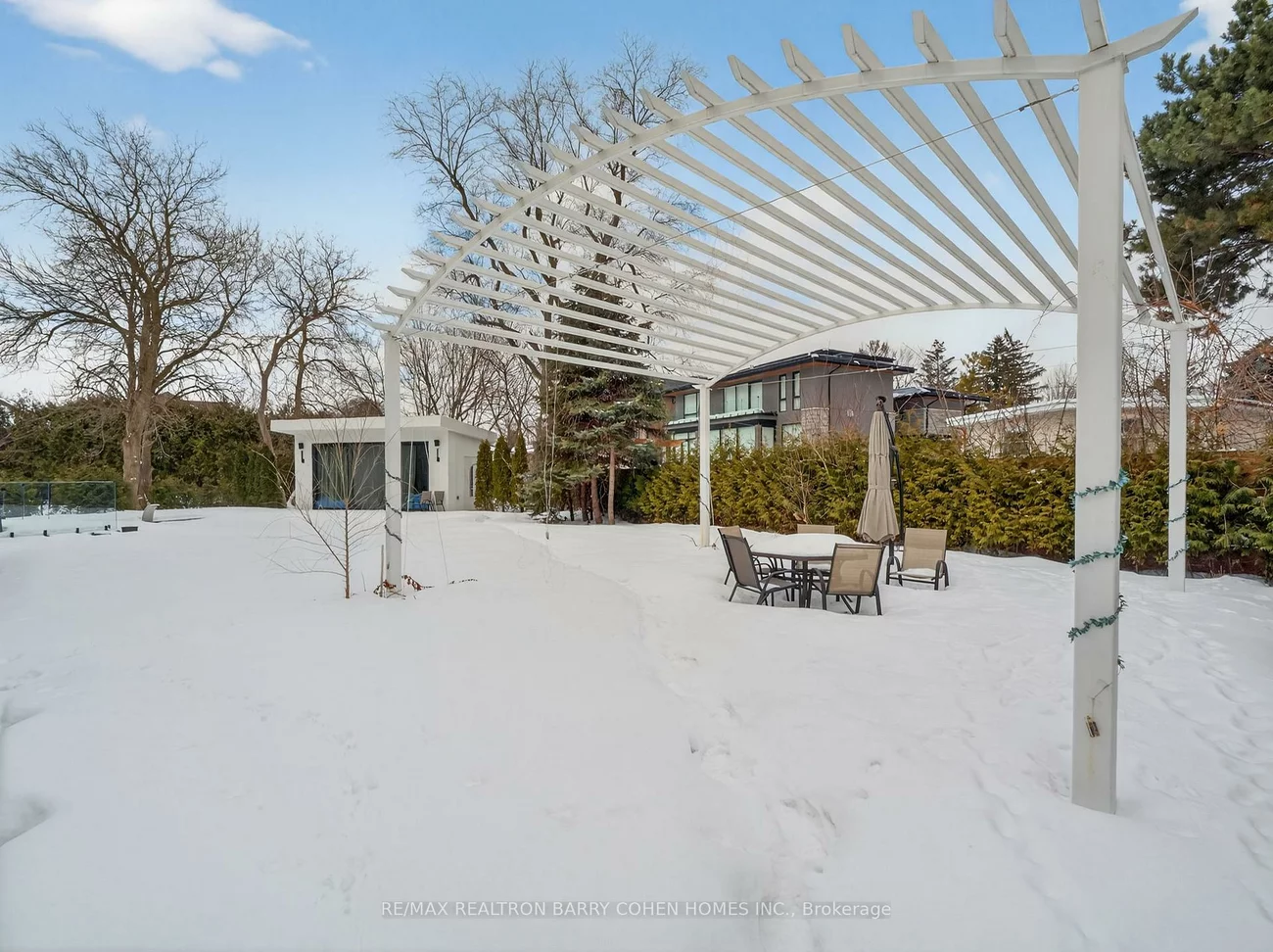 8, Cadmus, Newtonbrook East, Toronto