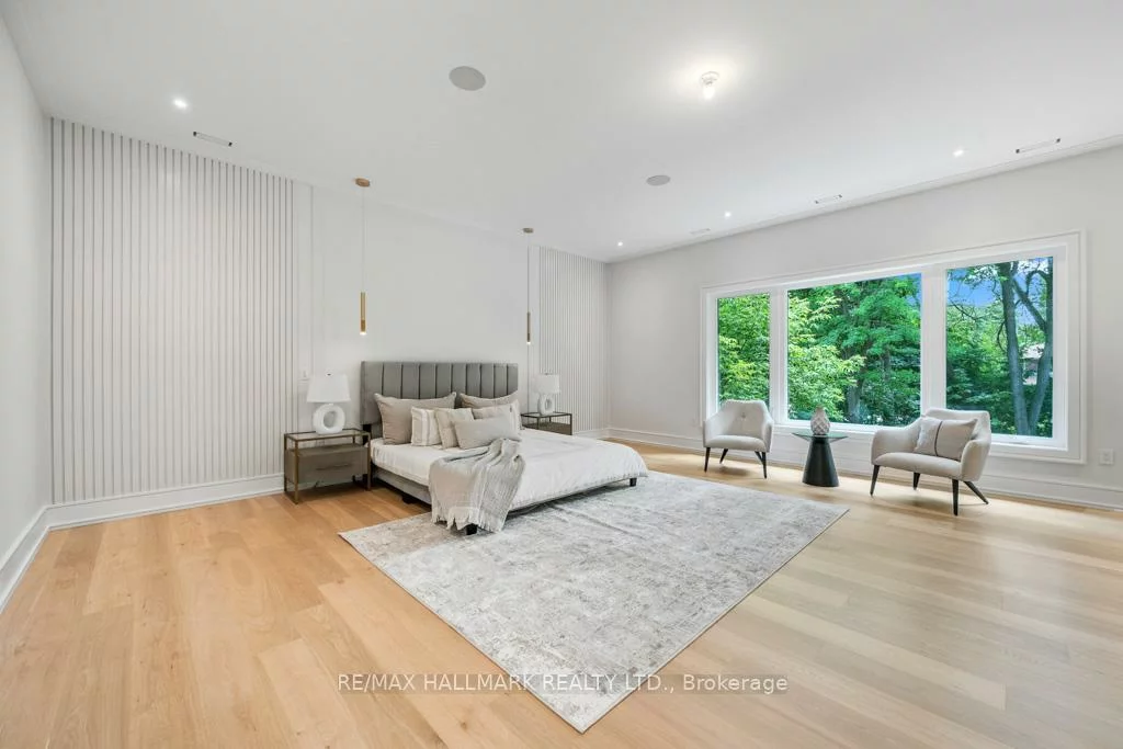 215, Northwood, Newtonbrook East, Toronto