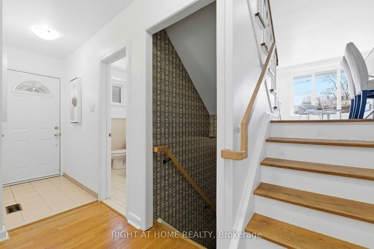 106, Fortrose, Parkwoods-Donalda, Toronto