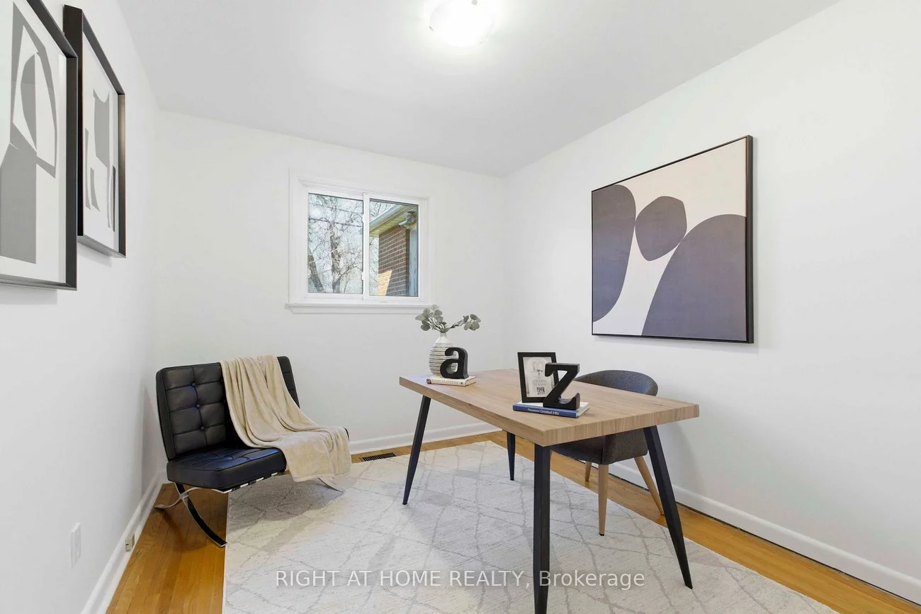 106, Fortrose, Parkwoods-Donalda, Toronto