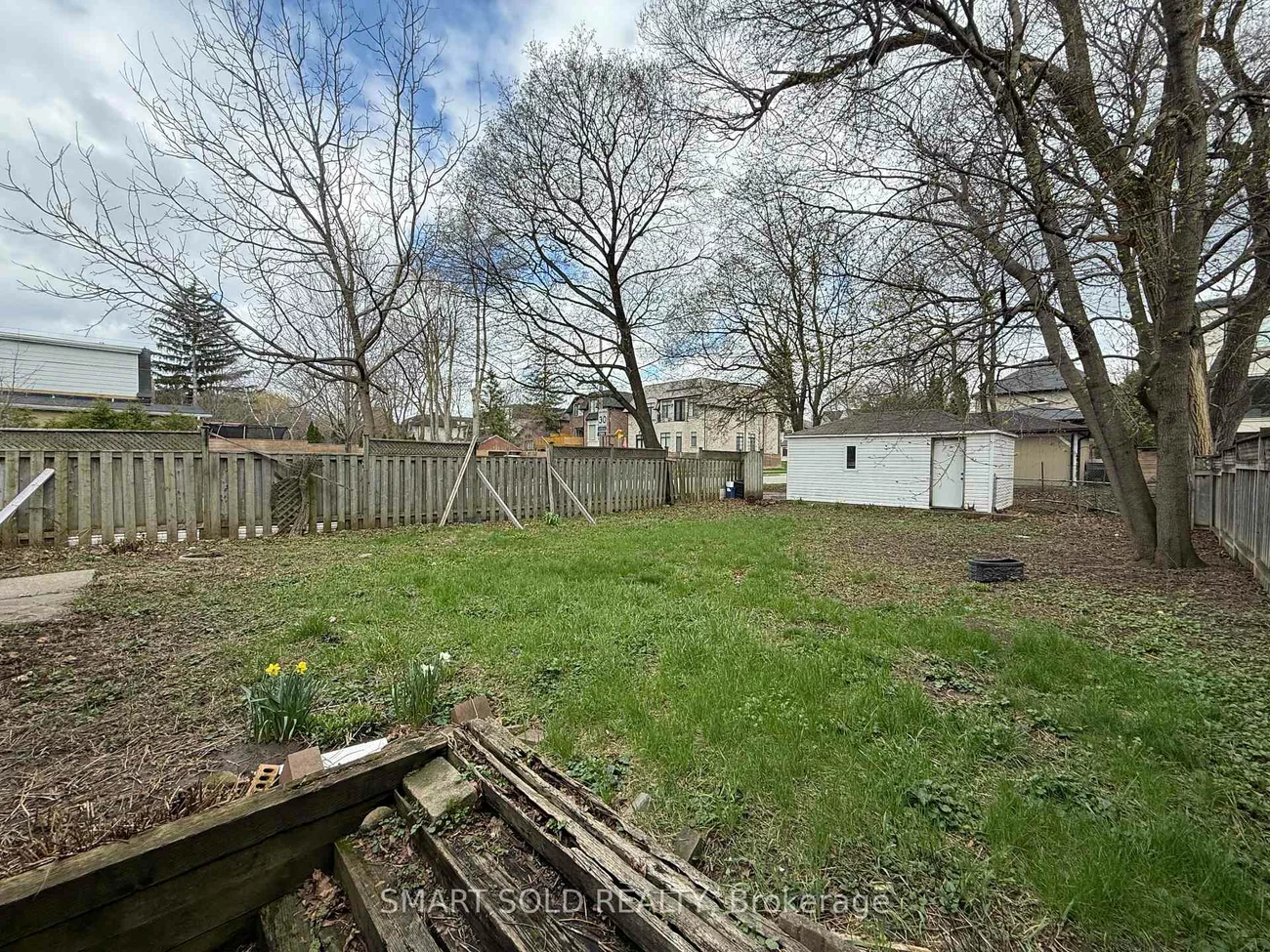 204, Cameron, Lansing-Westgate, Toronto