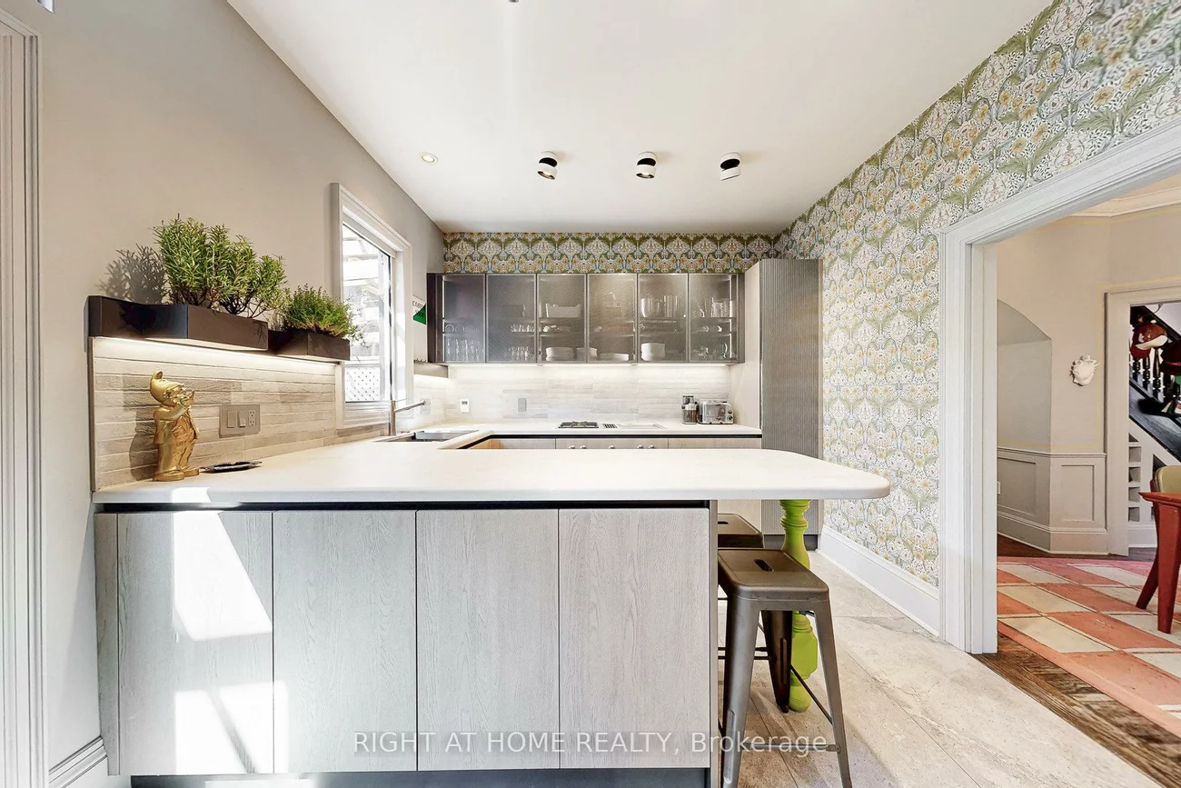 440, Sackville, Cabbagetown-South St. James Town, Toronto