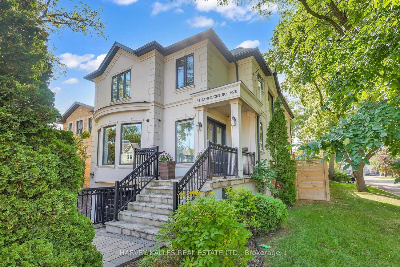 131, Bannockburn, Bedford Park-Nortown, Toronto