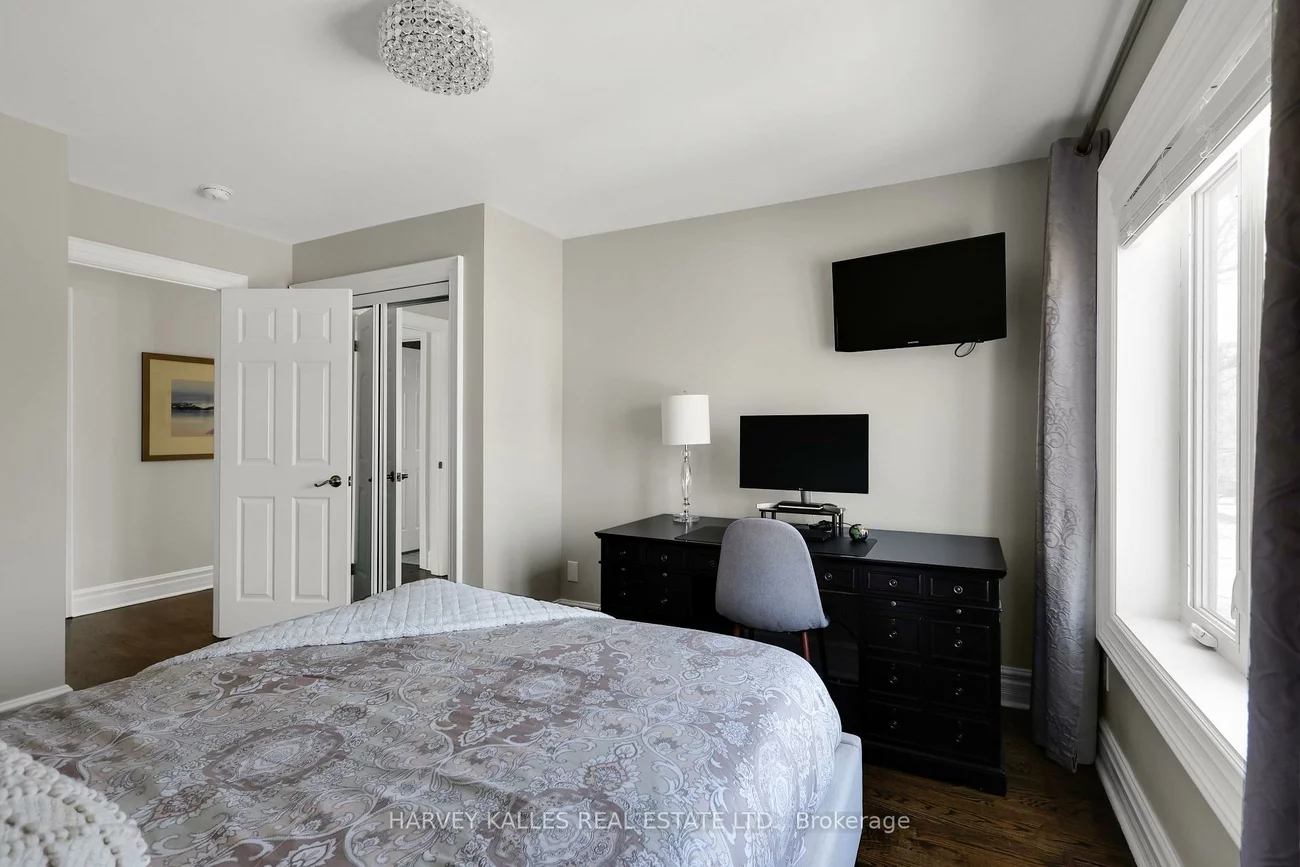 131, Bannockburn, Bedford Park-Nortown, Toronto