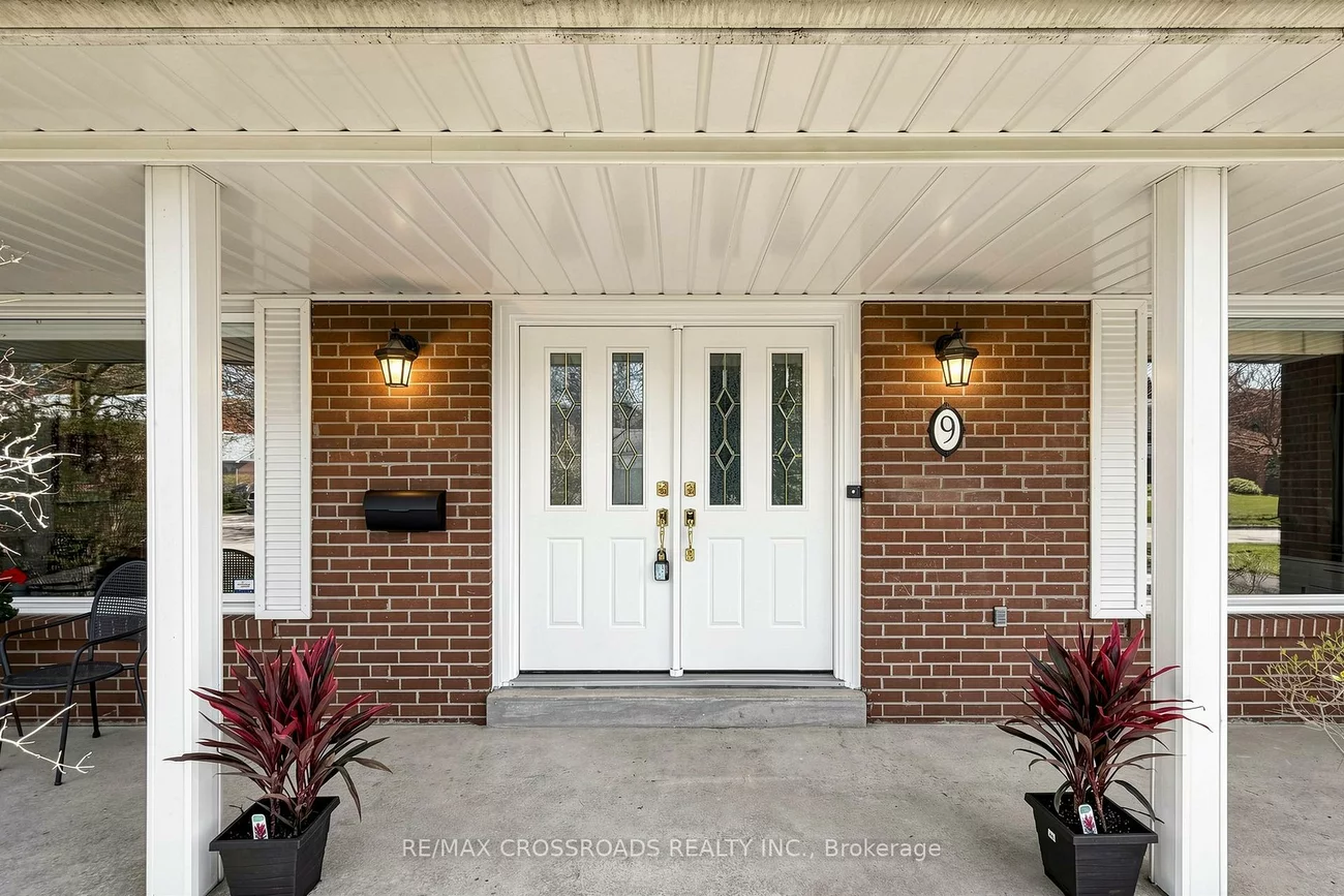 9, Tullamore, St. Andrew-Windfields, Toronto