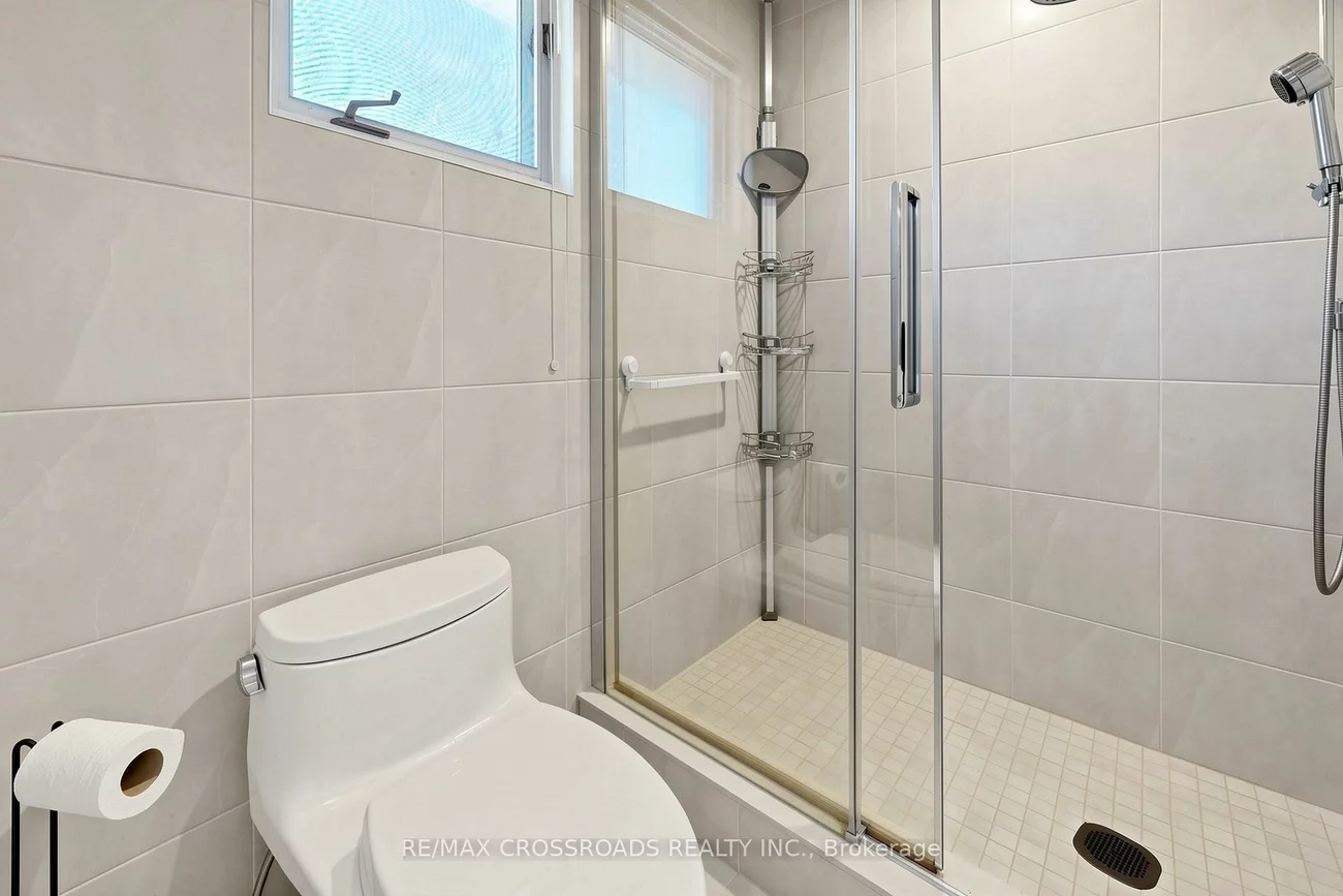 9, Tullamore, St. Andrew-Windfields, Toronto