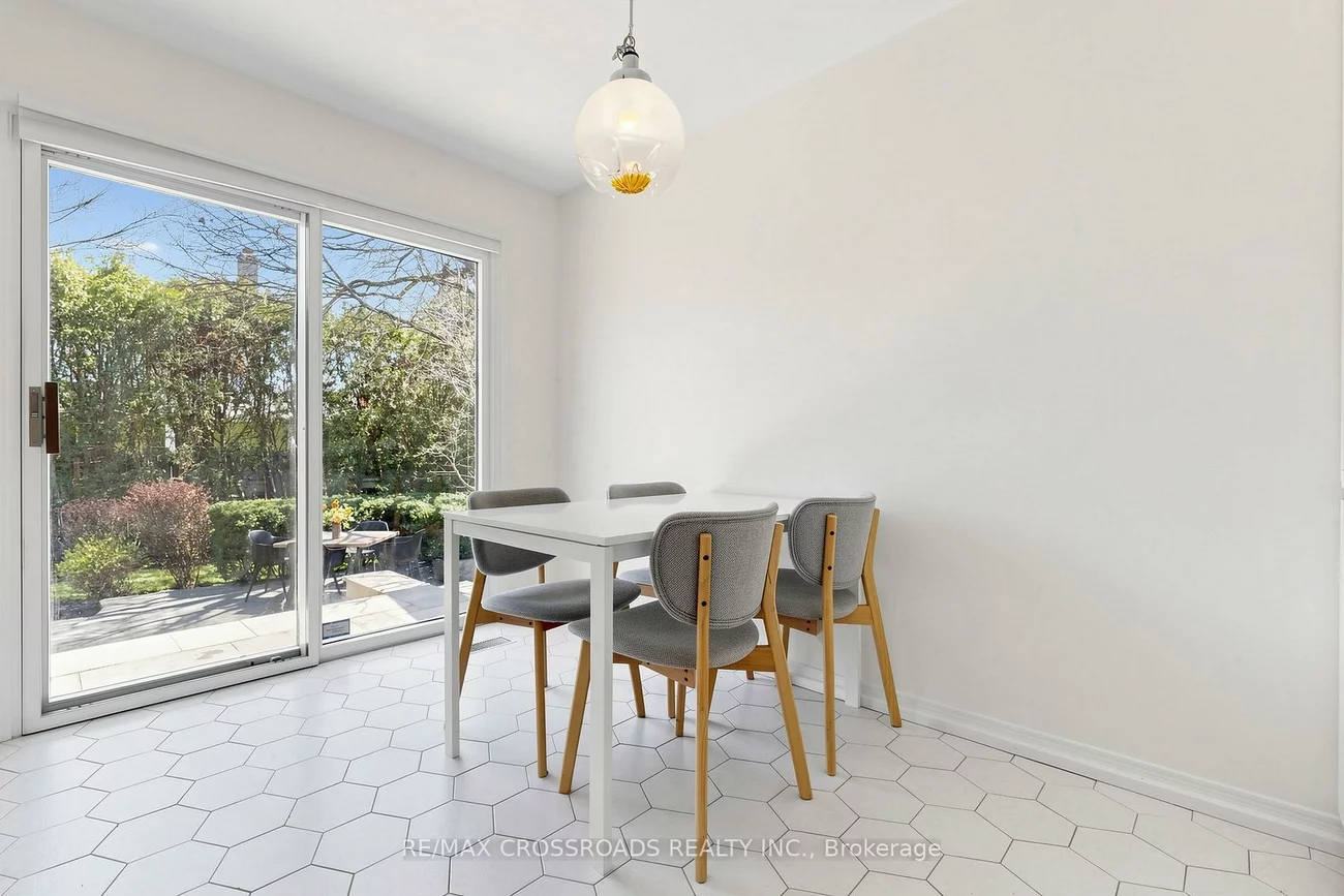 9, Tullamore, St. Andrew-Windfields, Toronto