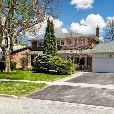 9, Tullamore, St. Andrew-Windfields, Toronto