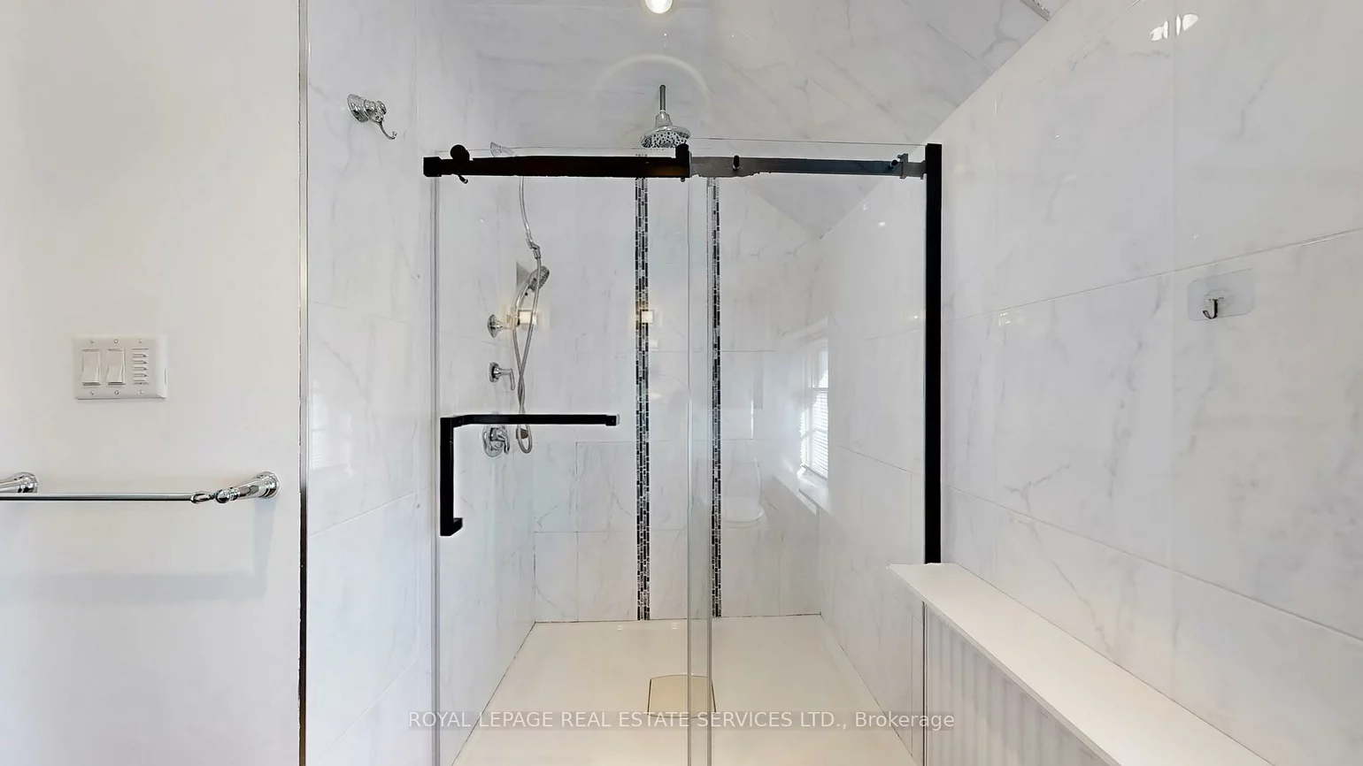 19, Strathgowan, Lawrence Park South, Toronto