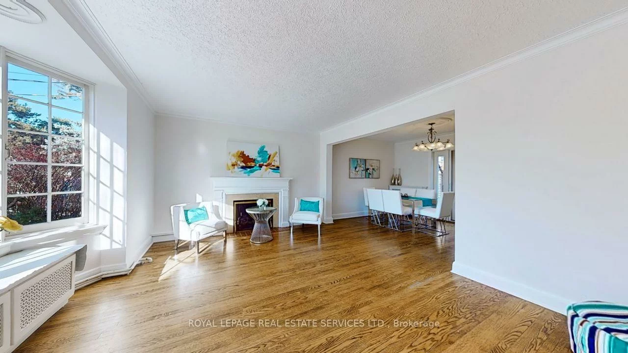 19, Strathgowan, Lawrence Park South, Toronto