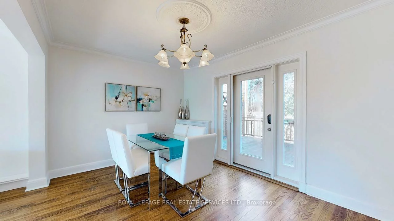 19, Strathgowan, Lawrence Park South, Toronto