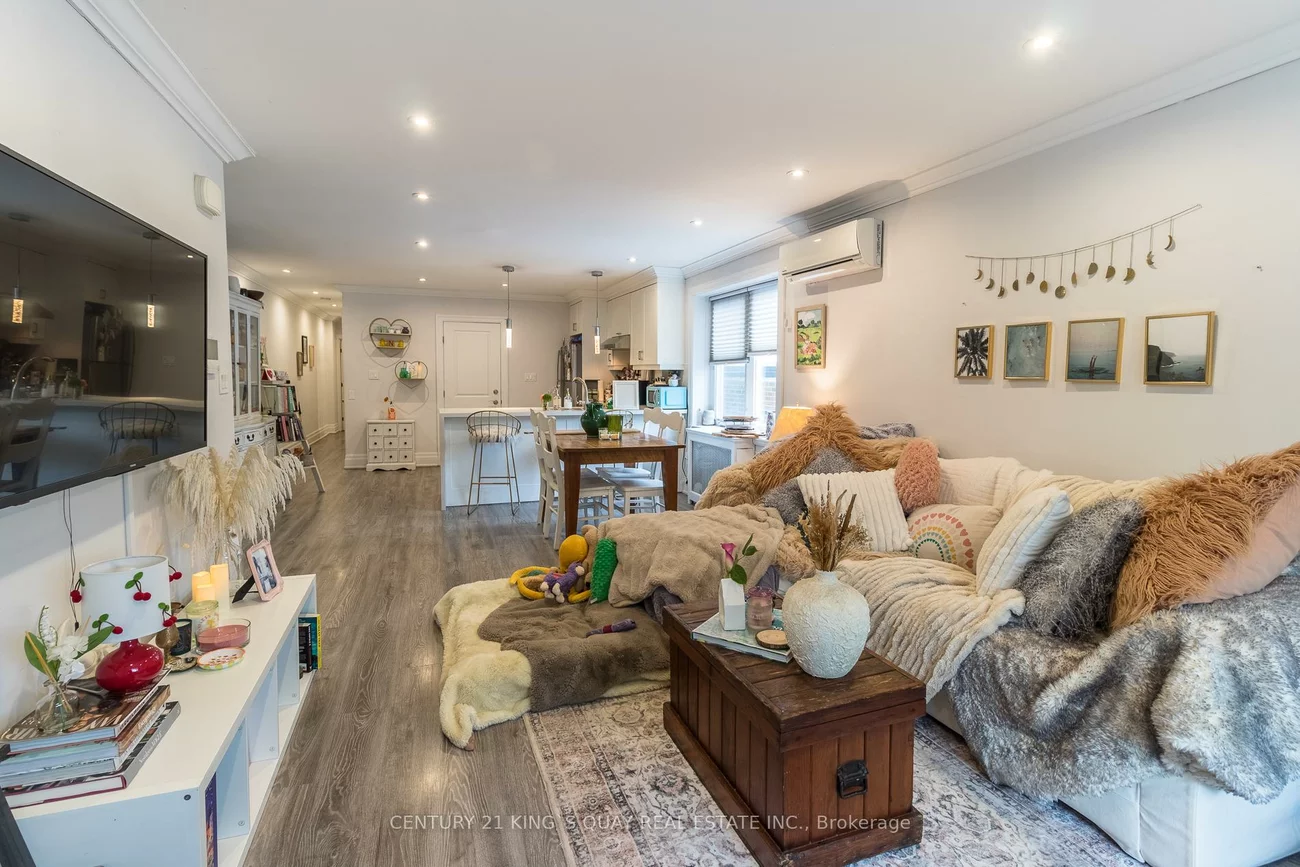 301, Cleveland, Mount Pleasant East, Toronto