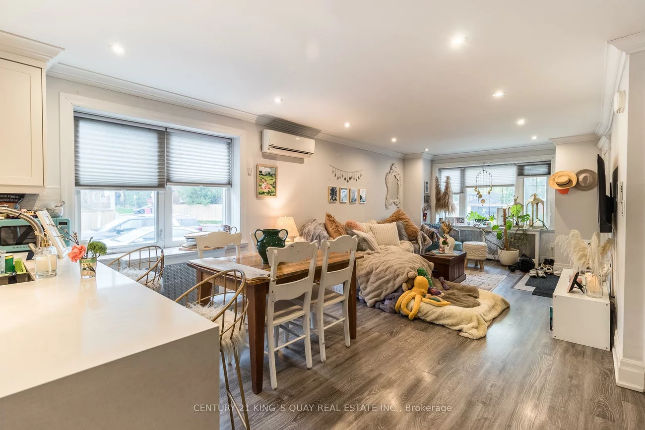 301, Cleveland, Mount Pleasant East, Toronto