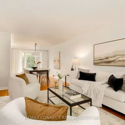 16, Shadberry, Hillcrest Village, Toronto