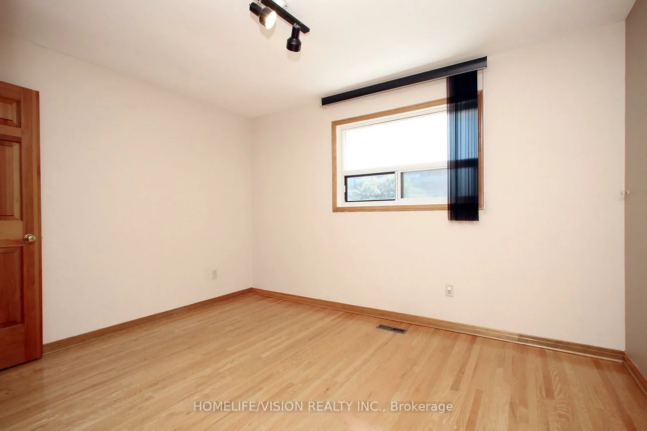 67, Hickorynut, Pleasant View, Toronto